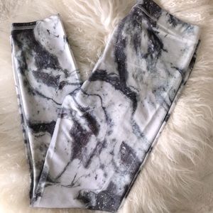 Zara Terez Black and White Marble Leggings